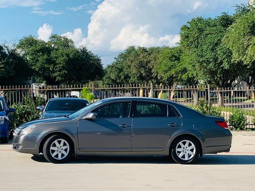 2007 Toyota Avalon XL