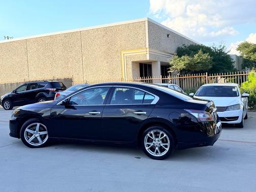 2014 Nissan Maxima S