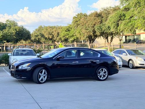 2014 Nissan Maxima S