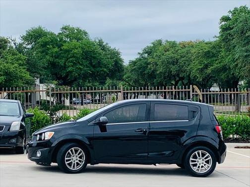 2012 Chevrolet Sonic 2LT