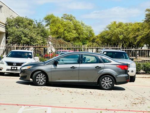 2016 Ford Focus S