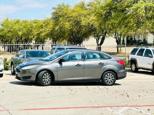 2016 Ford Focus S
