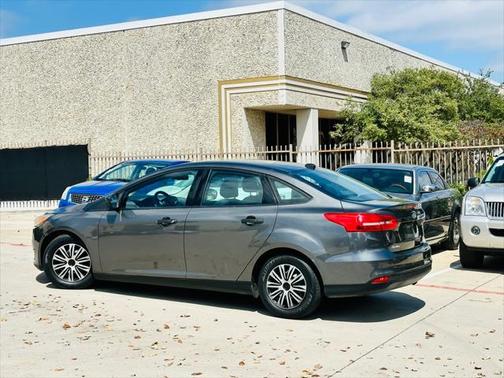 2016 Ford Focus S