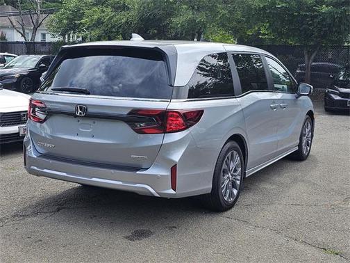 2025 Honda Odyssey Touring