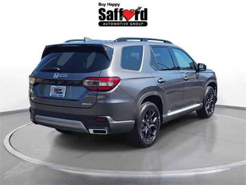 2025 Honda Pilot Touring 8-Passenger