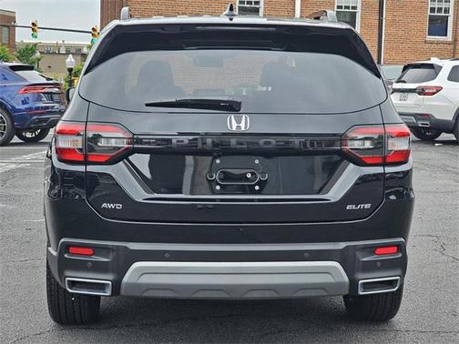2024 Honda Pilot Elite