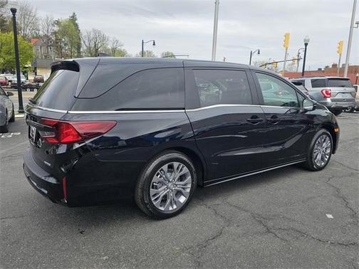 2025 Honda Odyssey Touring