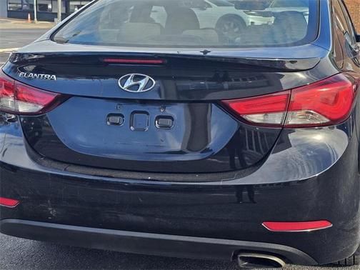 2016 Hyundai ELANTRA Sport