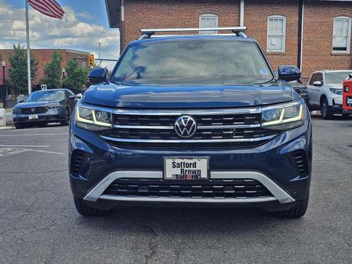 Racing Green Metallic 2021 Volkswagen Atlas 3.6L SEL