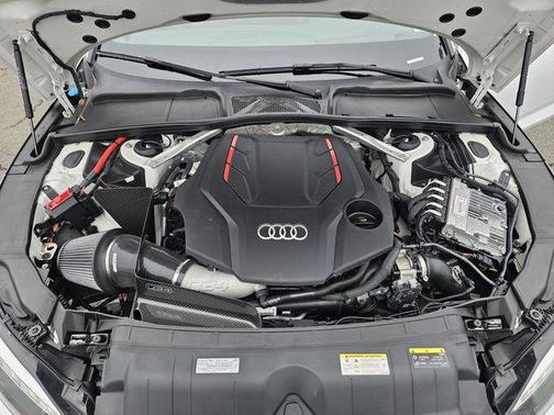Glacier White Metallic 2024 Audi S5 Premium Plus TFSI quattro Tiptronic