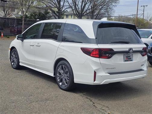 2025 Honda Odyssey Touring