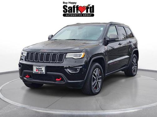 Diamond Black Crystal Pearlcoat 2021 Jeep Grand Cherokee Trailhawk