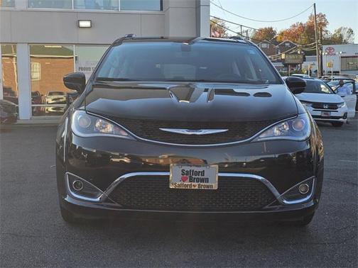 2020 Chrysler Pacifica Touring L