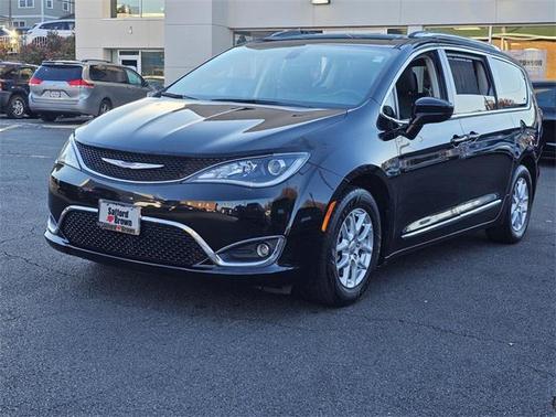 2020 Chrysler Pacifica Touring L