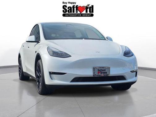 Pearl White Multi-Coat 2023 Tesla Model Y Long Range Dual Motor All-Wheel Drive
