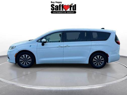Bright White Clearcoat 2023 Chrysler Pacifica Hybrid Touring L