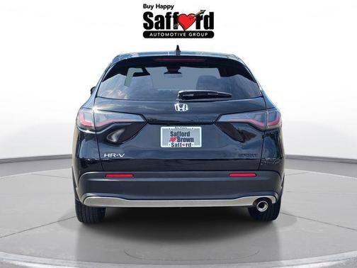 Crystal Black Pearl 2025 Honda HR-V AWD Sport