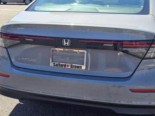 Urban Gray Pearl 2025 Honda Accord SE