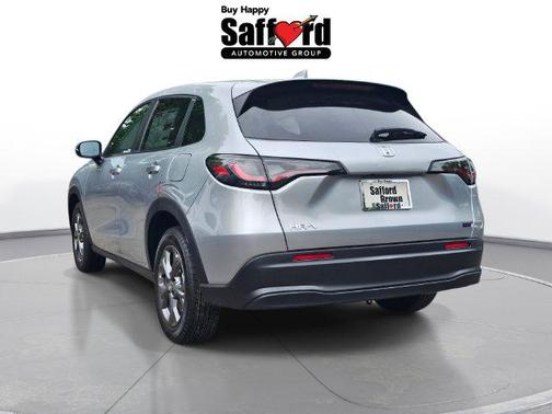 Silver Metallic 2027 Honda HR-V LX