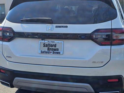Platinum White Pearl 2025 Honda Pilot Elite
