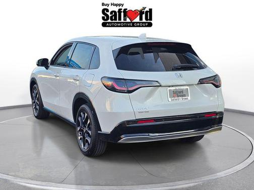 Platinum White Pearl 2027 Honda HR-V EX-L
