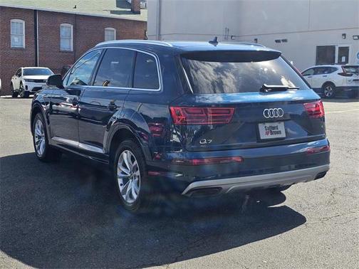 2019 Audi Q7 55 Premium Plus