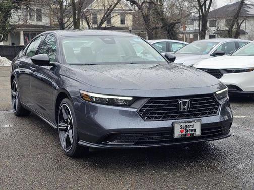 Meteorite Gray Metallic 2026 Honda Accord SE