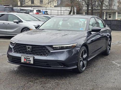 Meteorite Gray Metallic 2026 Honda Accord SE