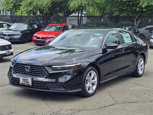 2025 Honda Accord LX 1.5T