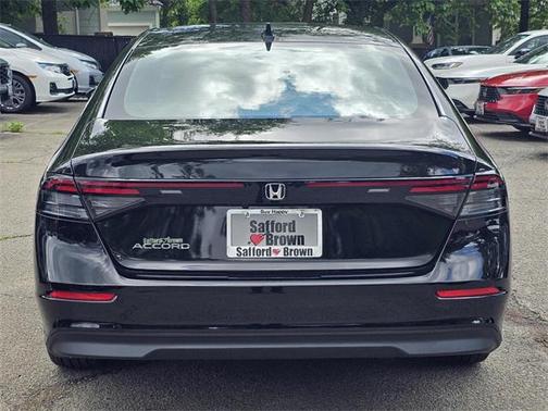 2025 Honda Accord LX 1.5T