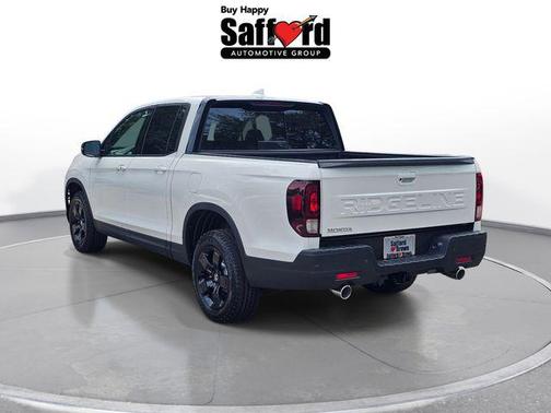 Platinum White Pearl 2026 Honda Ridgeline Black