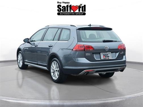 2017 Volkswagen Golf Alltrack TSI SE