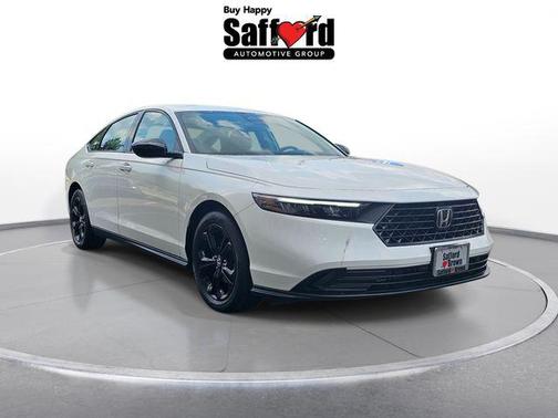 Platinum White Pearl 2025 Honda Accord SE