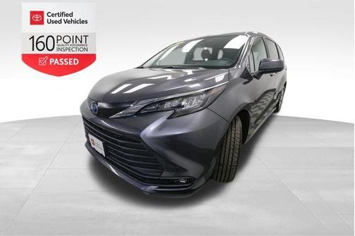 2025 Toyota Sienna XLE 7 Passenger