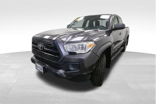 2017 Toyota Tacoma SR