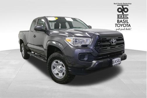 2017 Toyota Tacoma SR