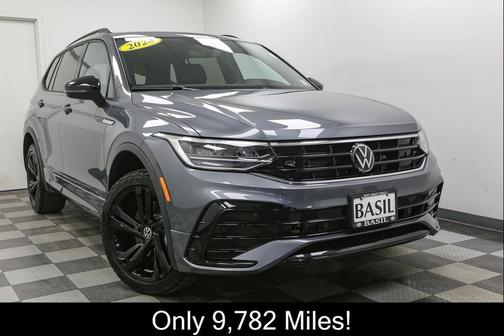2024 Volkswagen Tiguan 2.0T SE R-Line Black 4MOTION