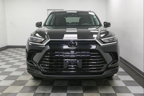 Midnight Black Metallic 2026 Toyota Grand Highlander Hybrid XLE
