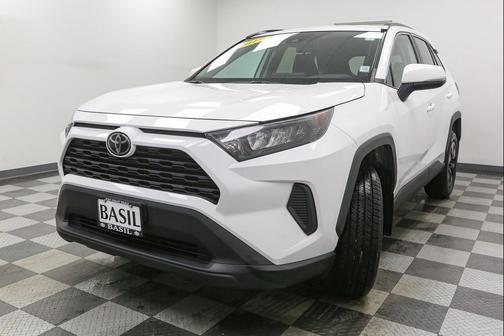 2019 Toyota RAV4 LE