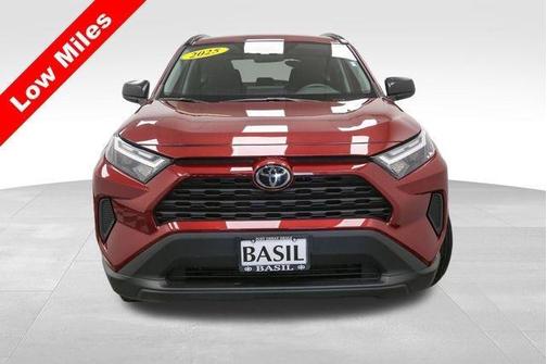 2025 Toyota RAV4 Hybrid SE