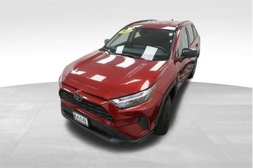2025 Toyota RAV4 Hybrid SE