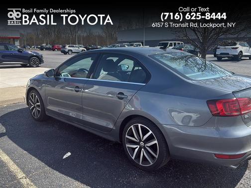 GY 2014 Volkswagen Jetta GLI Autobahn