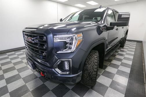 2022 GMC Sierra 1500 AT4