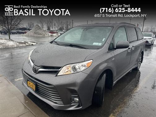 2020 Toyota Sienna XLE Premium