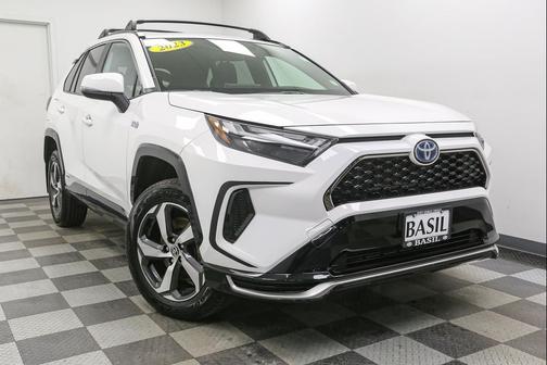 2023 Toyota RAV4 Prime SE