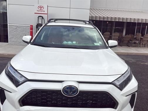 2023 Toyota RAV4 Prime SE