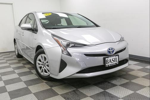 2016 Toyota Prius Two