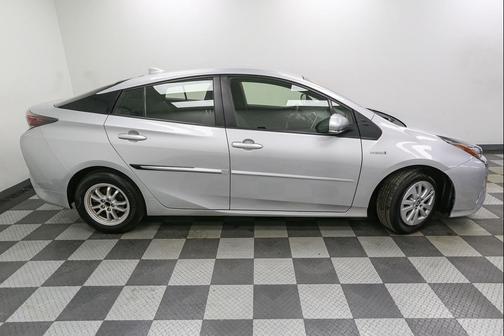 2016 Toyota Prius Two