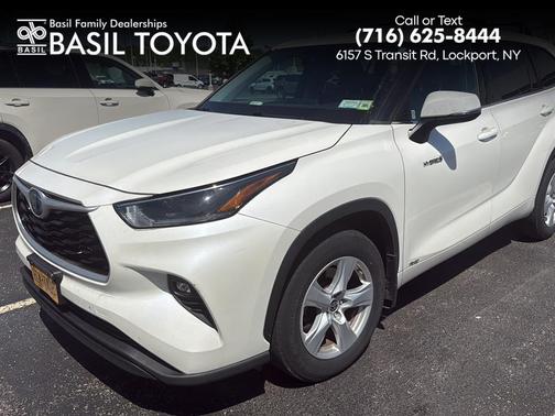 Blizzard Pearl 2021 Toyota Highlander Hybrid LE