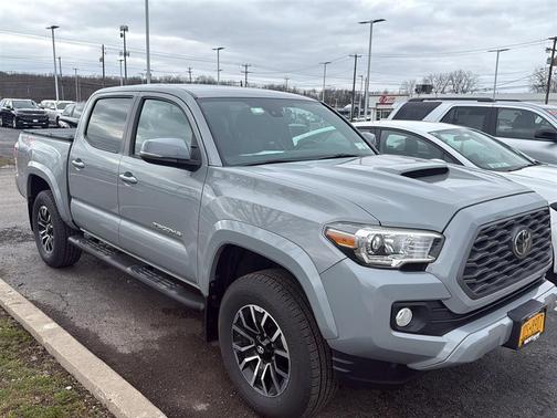 2020 Toyota Tacoma TRD Sport